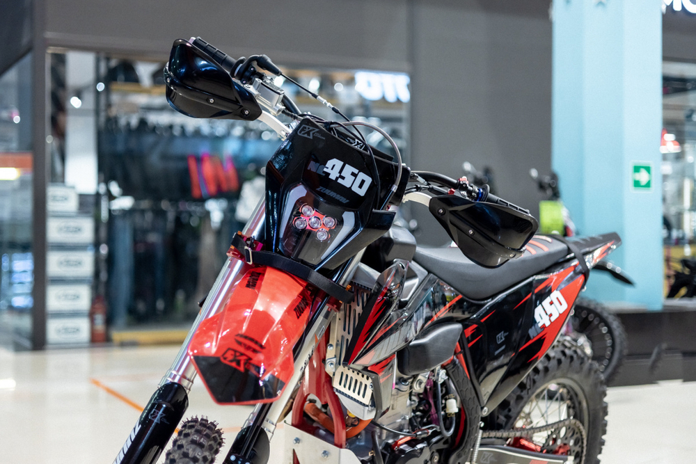 Мотоцикл кроссовый Zuumav K8 FX 450 (NC450) 21/18 Red