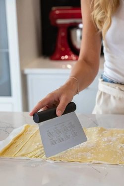 KitchenAid Кондитерский нож/скребок УНИВЕРСАЛ