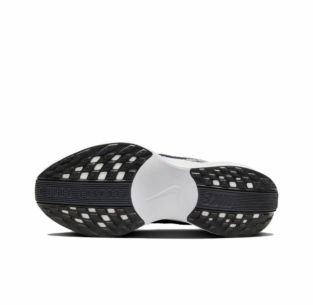 Кроссовки Nike ZoomX Pegasus Plus 'Black Pure Platinum' FQ7262-002