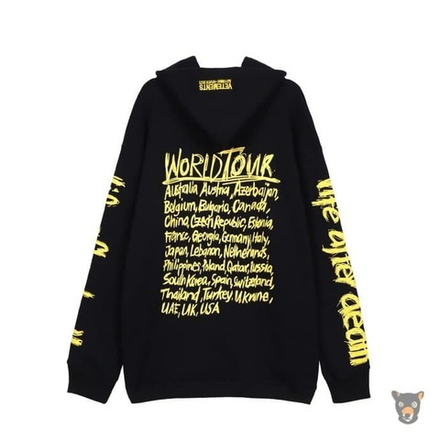 Худи Vetements "World Tour"