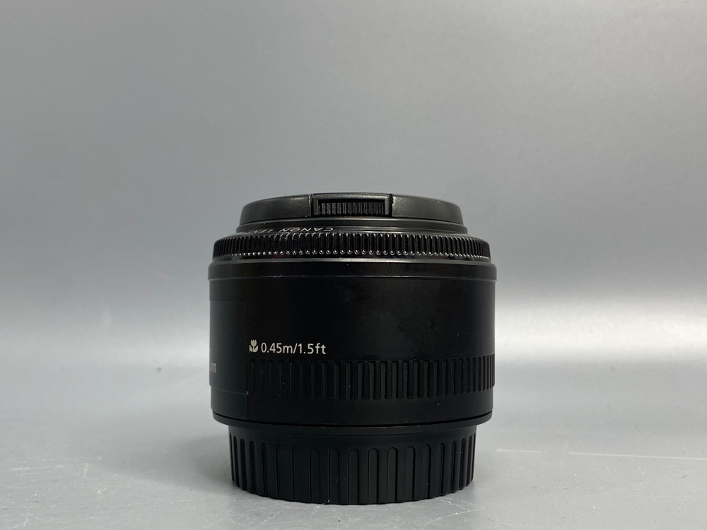 Canon 50mm 1.8