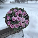 ❄ Аметистовое сияние — новогодний букет интерьерных лунных роз в цвете 2025 года