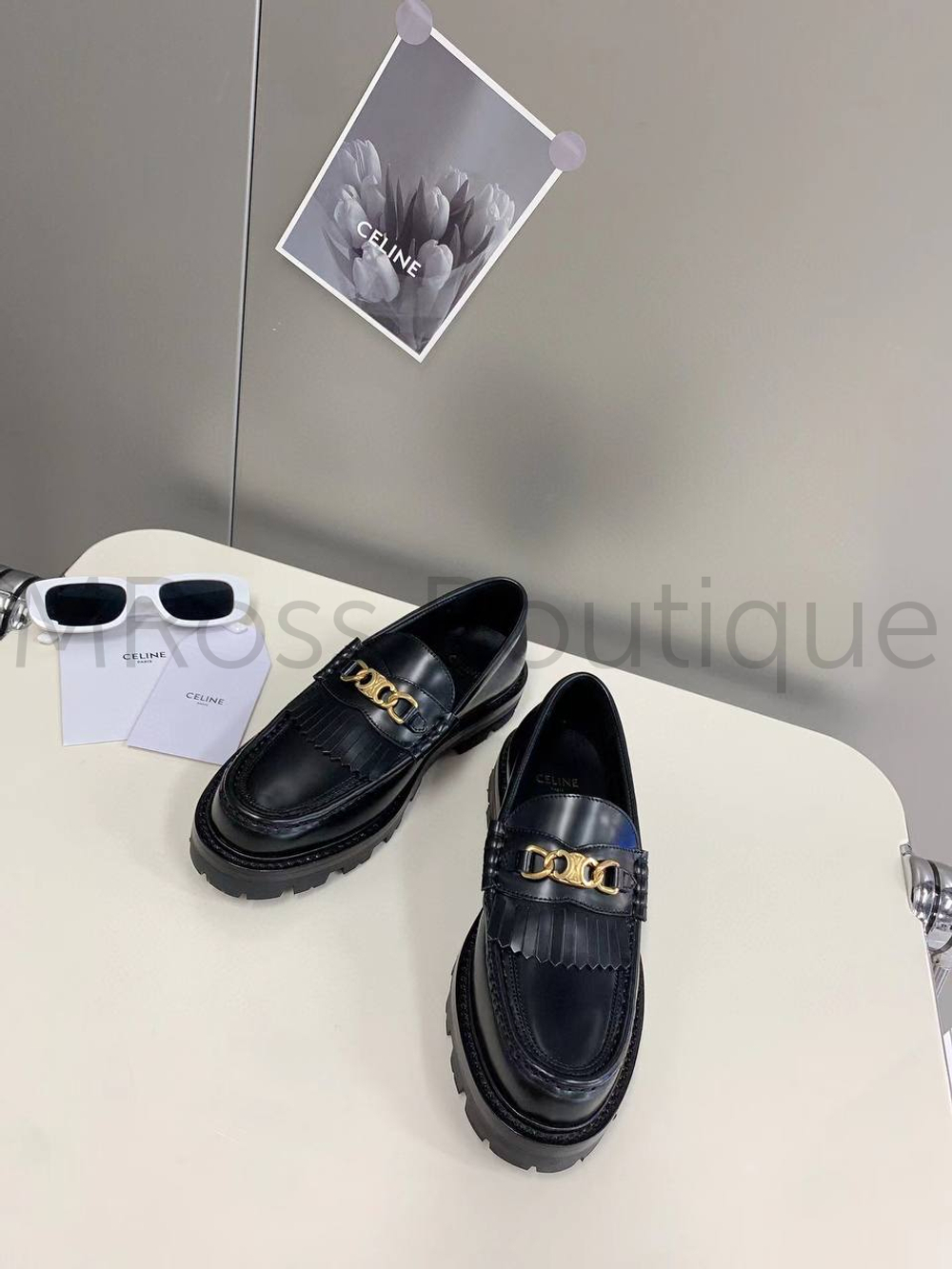 Женские лоферы Celine Margaret кожаные в черном цвете