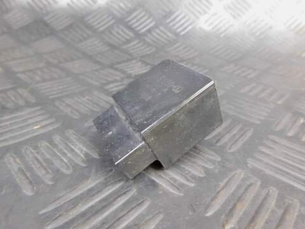 Реле топливного насоса Yamaha TDM850 RN03J 2001