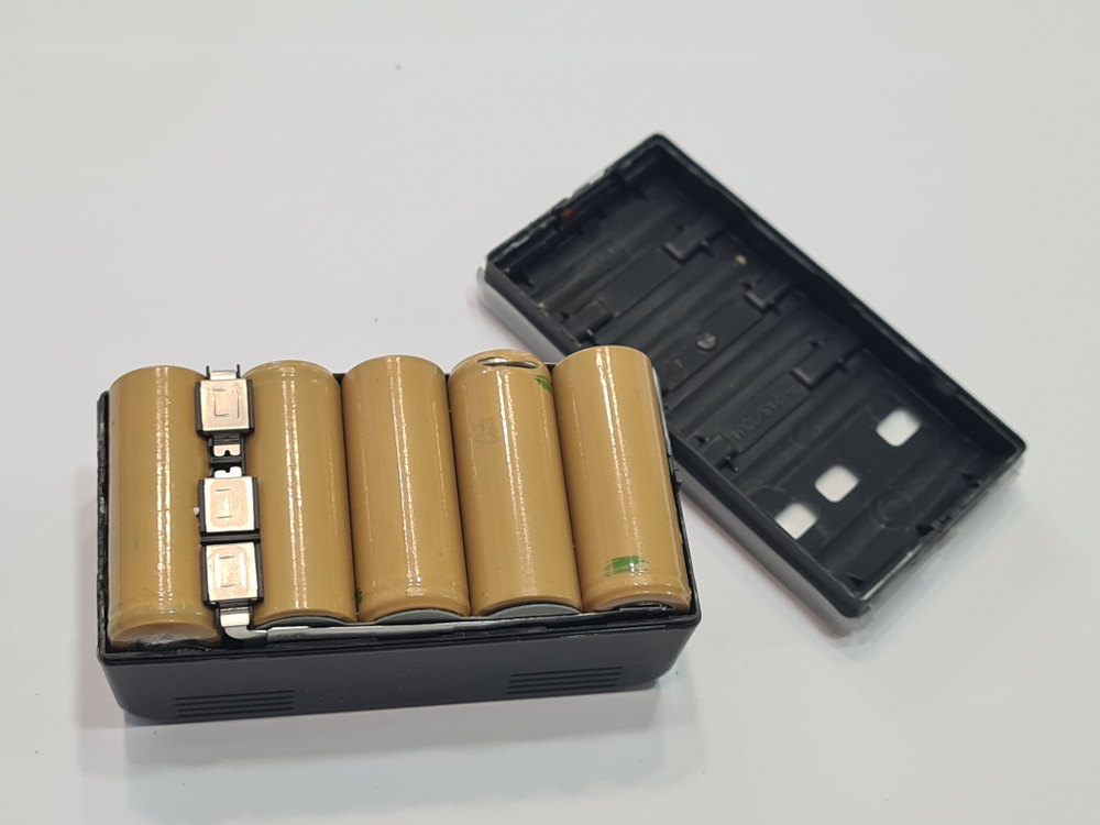 Ремонт аккумулятора VW-VBS2E 6V 2.4Ah