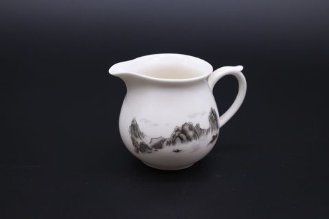 Сливник горы и иероглифы, фарфор, 180мл