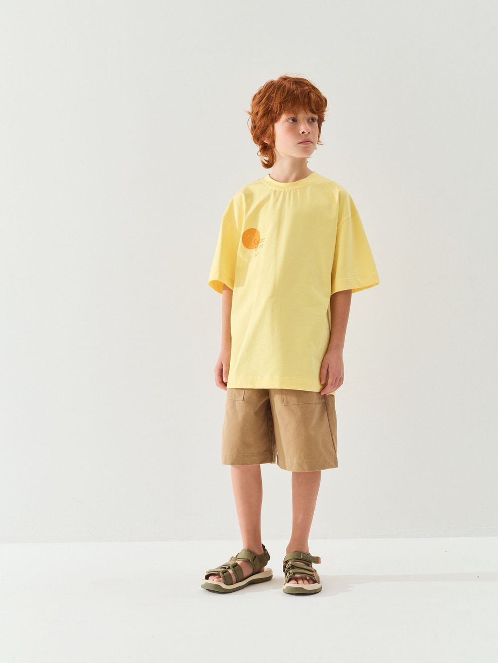 Футболка оверсайз "Нарцисс" с принтом 7+