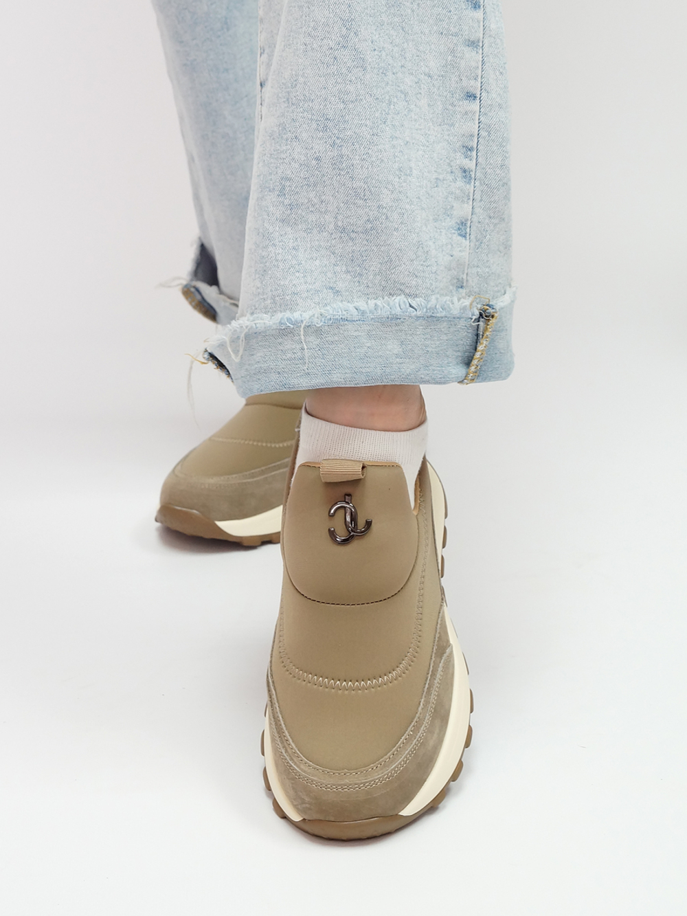 Кроссовки женские демисезонные