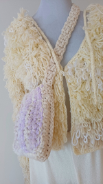 Сумка кроссбоди через плечо вязаная