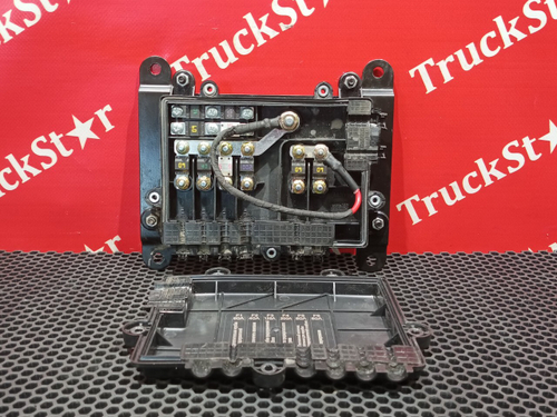 Блок силовых предохранителей 2023 г.