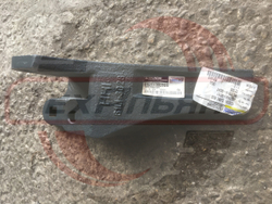 Зуб ковша боковой погрузчика Hyundai HL770/780 61L1-3028 оригинал