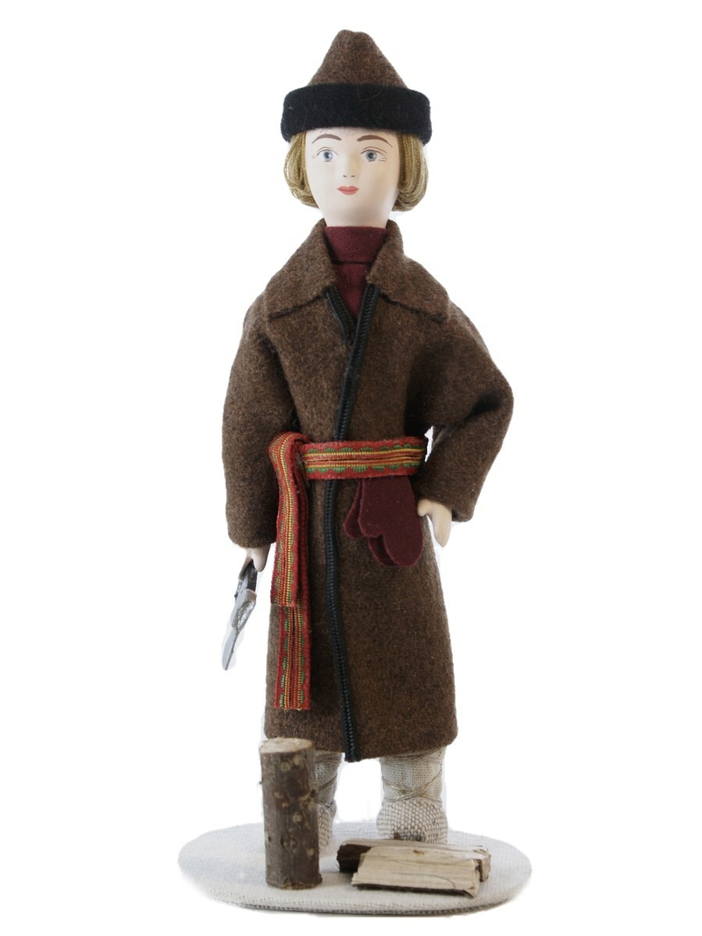 Кукла коллекционная парень в зимнем костюме с топором