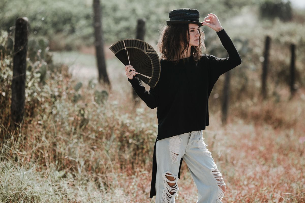 Кофта-фрак черная