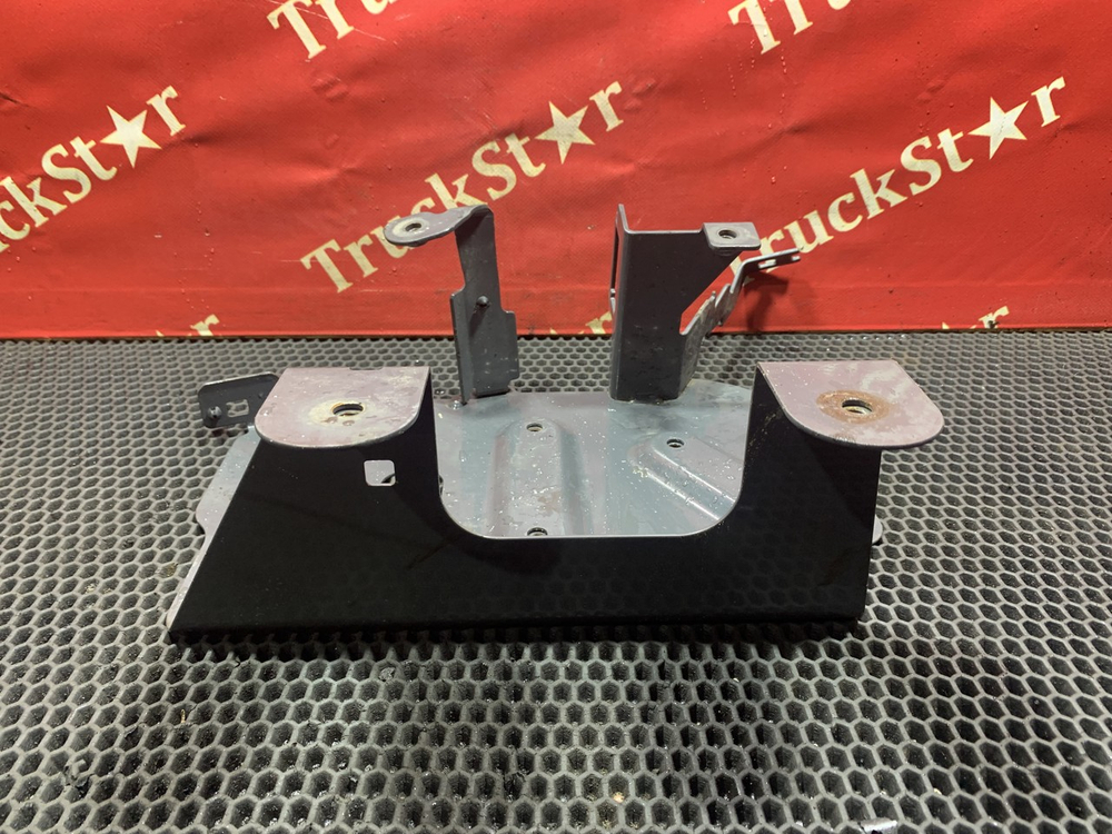 Кронштейн бака AdBlue 2021г.