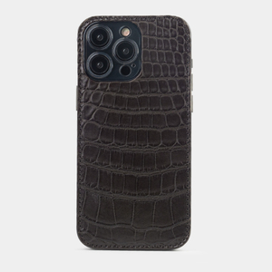 Накладка кожаная для iPhone 15 Pro Max коричневого цвета