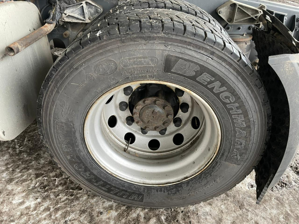 DAF XF 4x2 Седельный тягач FT XF 105 460 (Дизельный, 12,9 л, 462 л.с., МТ)