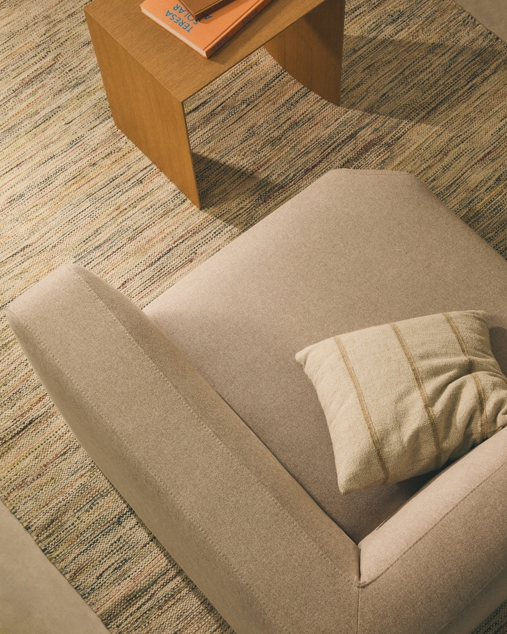 Угловой модульный диван Neom бежевого цвета 75 см