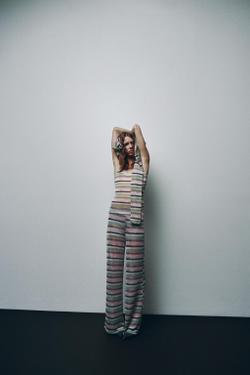 ZARA ТОП В ПОЛОСКУ С МЕТАЛЛИЗИРОВАННОЙ НИТЬЮ, РАЗНОЦВЕТНЫЙ