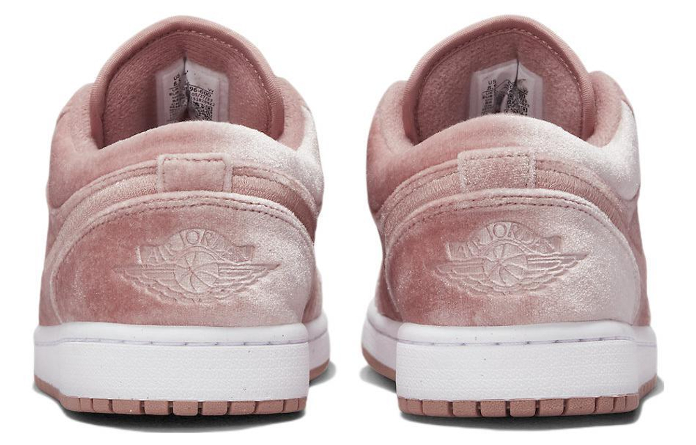 Кроссовки Jordan Air Jordan 1 Low "Pink Velvet" (Женская размерная сетка)