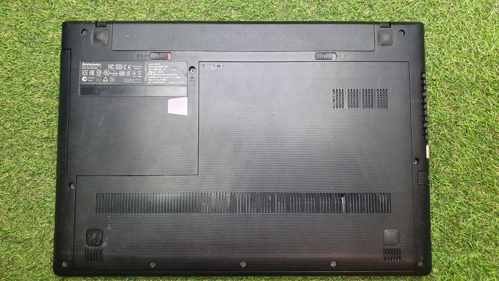 Ноутбук Lenovo Celeron/2Gb