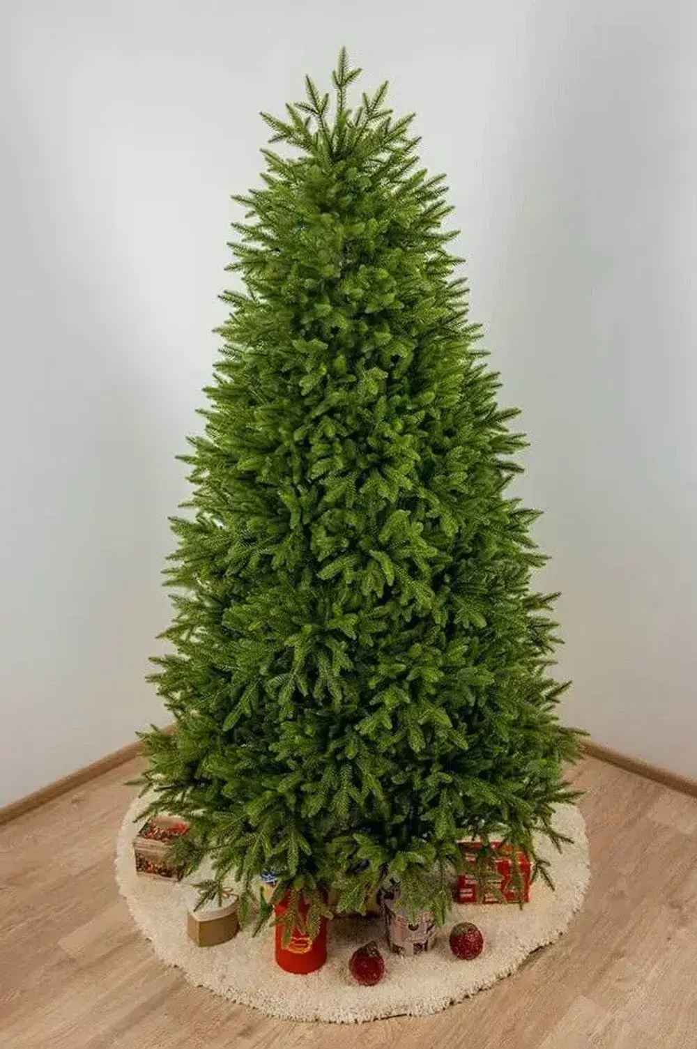 Ель искусственная «Юлия» (Литая хвоя) 155 см / 1,5 м