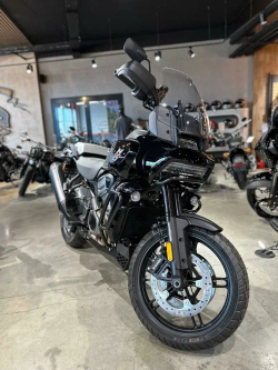 Pan America 1250 (Black)