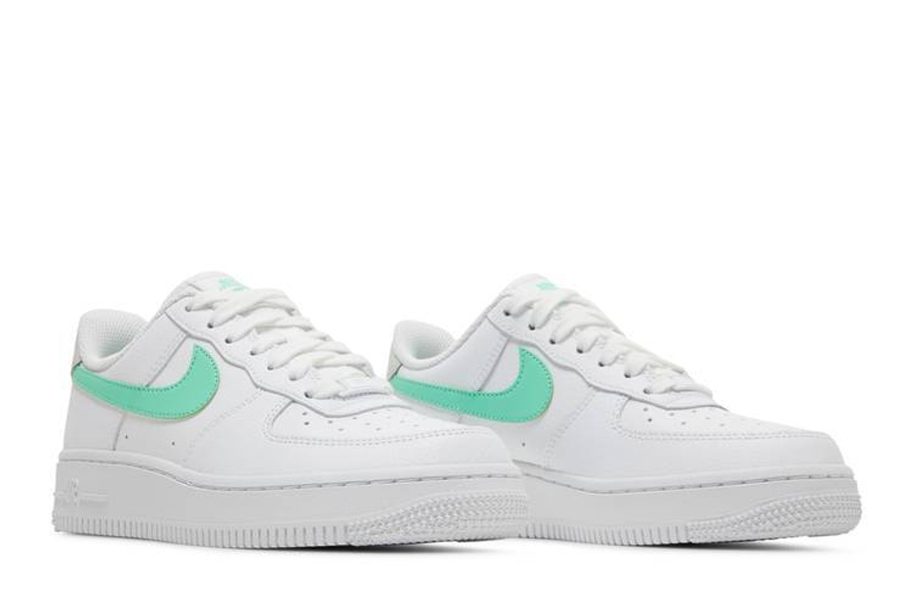 Кроссовки Nike Air Force 1 Low 07 (Женская размерная сетка)
