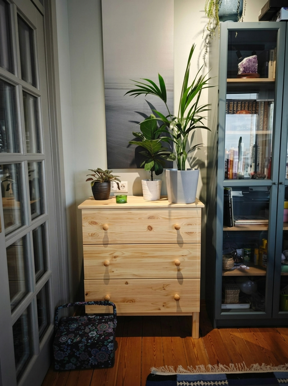 Комод с ящиками Тарва, массив сосны