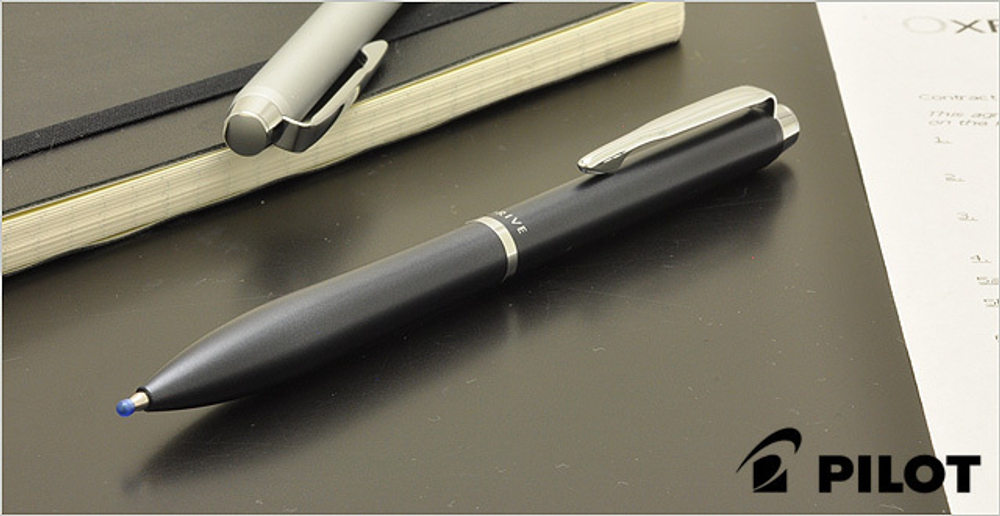 Шариковая ручка Pilot AcroDrive (темно-серая)