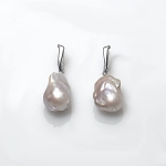 Серьги с подвесками из барочного жемчуга