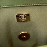Chanel 19 26 cm