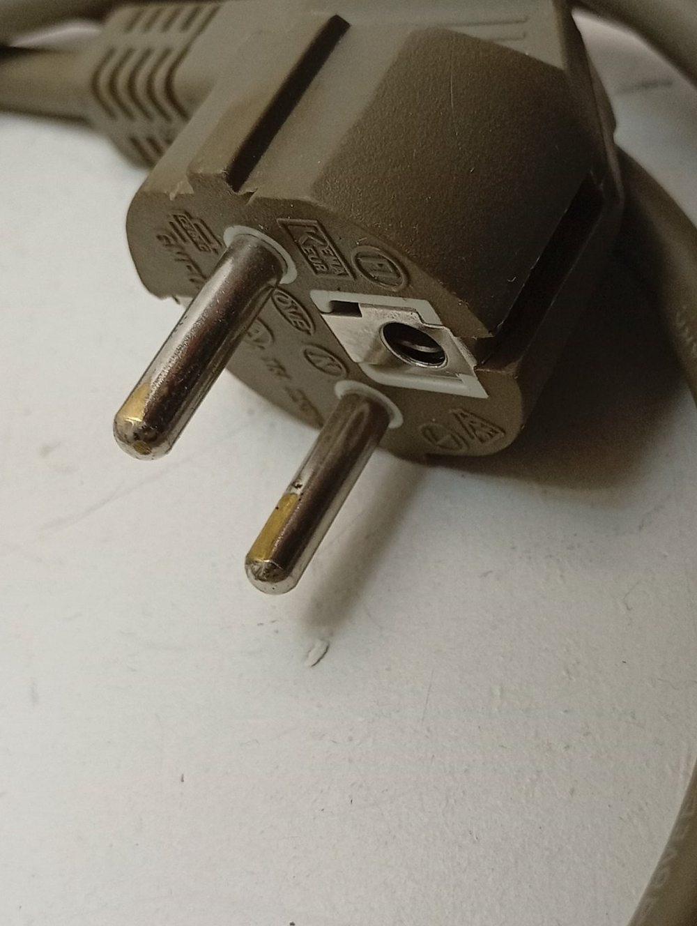 GOY1054L кт48 Сетевой шнур для стиральной машины Candy 91200194 б/у