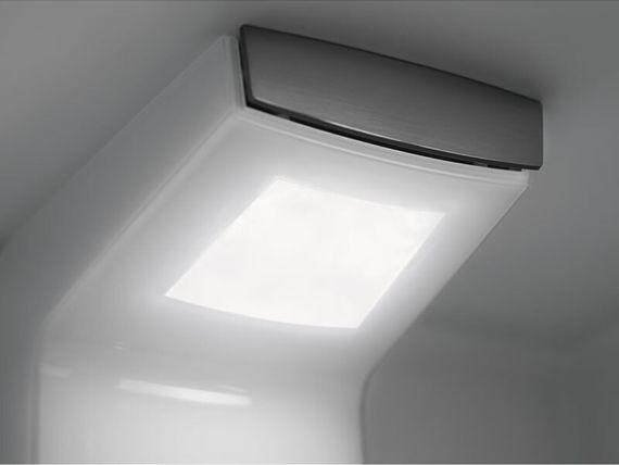 Встраиваемый двухкамерный холодильник AEG SCB819E8TS