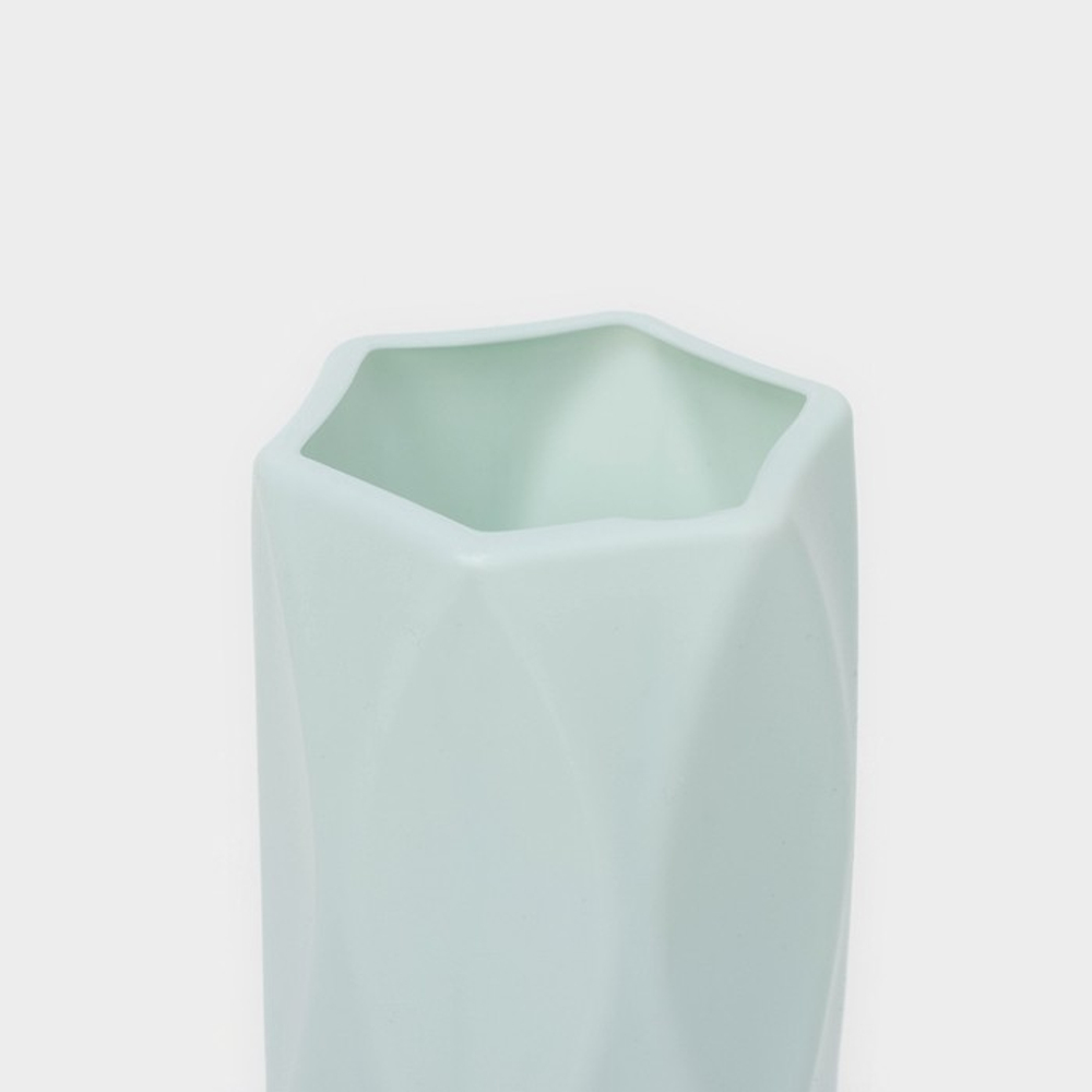 Ваза для цветов, пластик, 7×7×20.8 см, зелёная