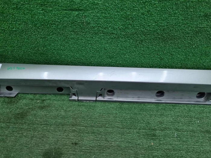 Накладка порога правая Lexus ES 7 (2018-н.в.)