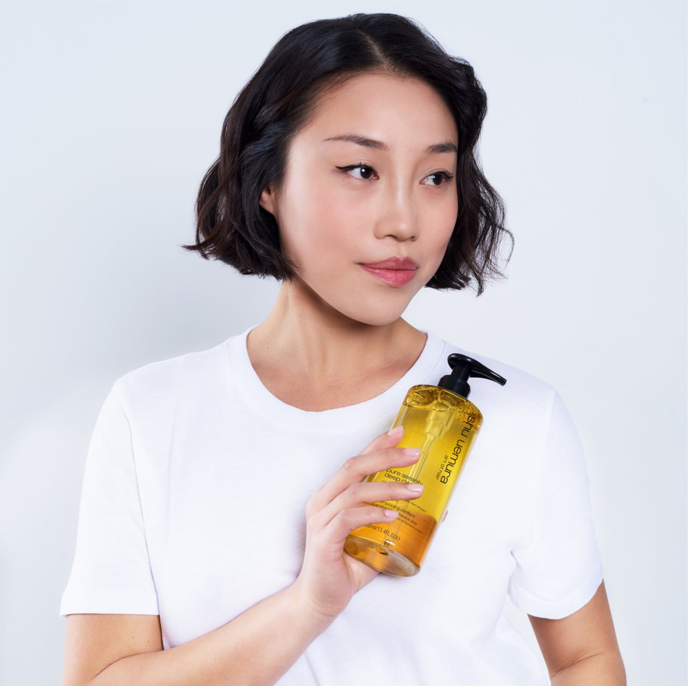 Shu Uemura Deep Cleanser Pure Serenity - Шампунь глубокого очищения для жирных волос и кожи головы /   400  ml  / GTIN 3474637091149