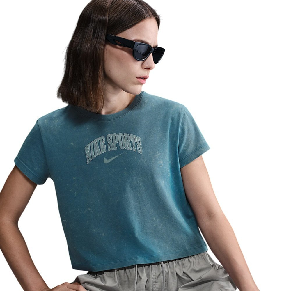 Баскетбольная женская футболка Nike Sportswear T-shirt Blue