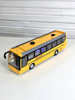 Игровая машина Автобус на радиоуправлении со световыми эффектами (201254268)