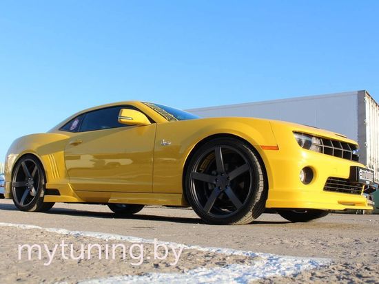 Комплект накладок на пороги для Chevrolet Camaro SS,RS