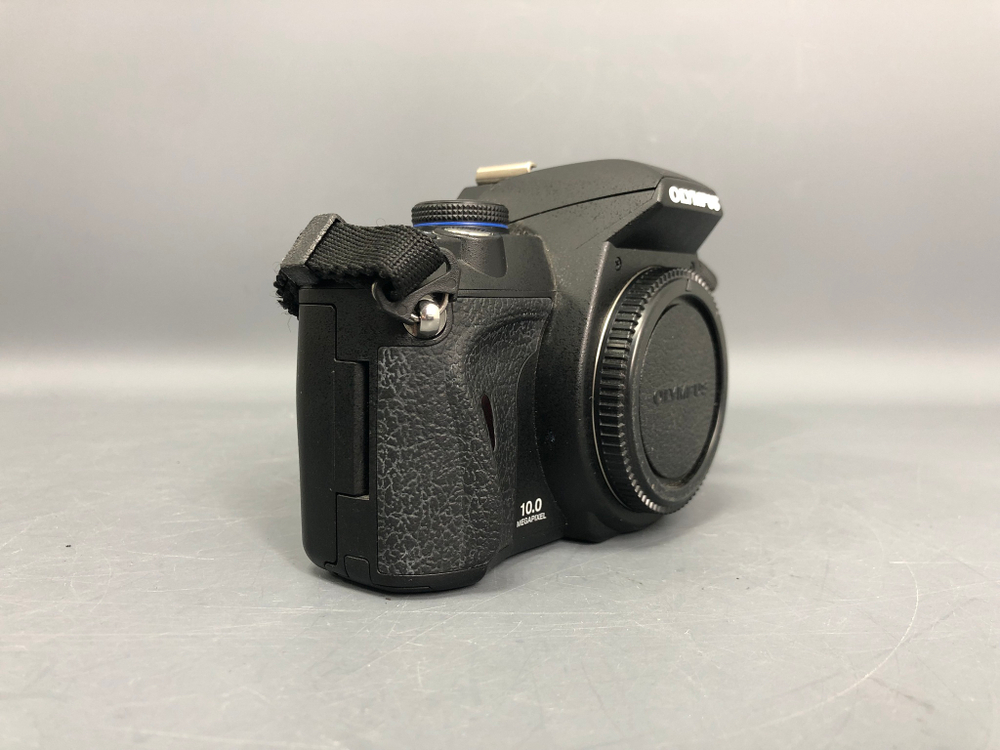 Olympus E-420 Body