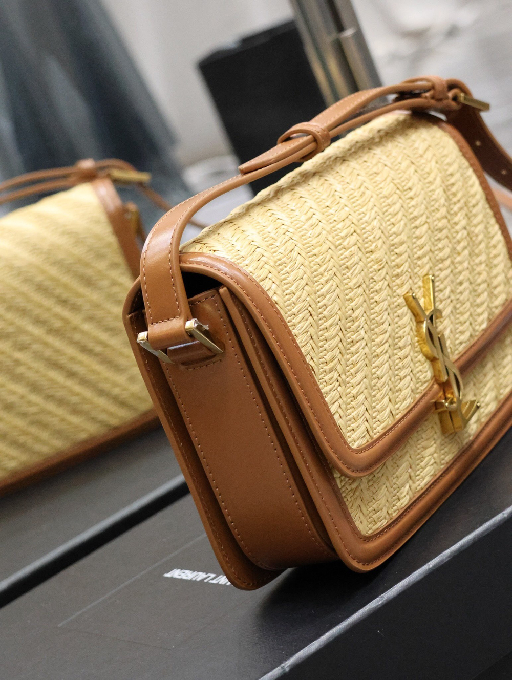 Saint Laurent Solferino 23 cm