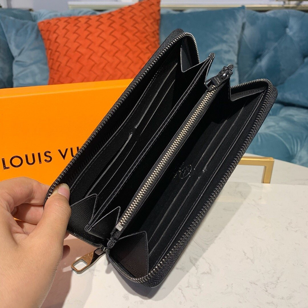 Louis Vuitton Zippy Wallet