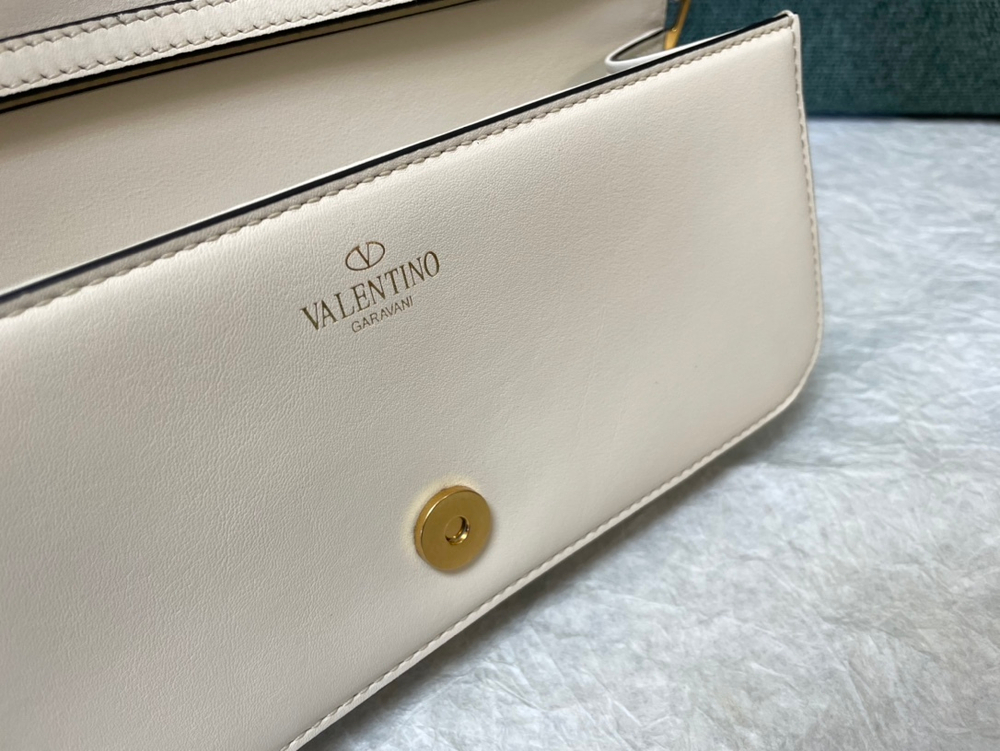 Valentino Loco Bag 27 cm