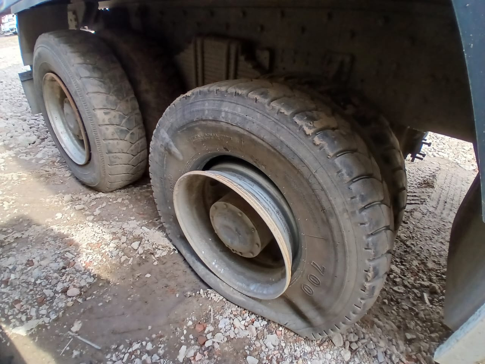 Shacman (Shaanxi) SX* 6x4 Самосвал SX32488L344C (Дизельный, 6,7 л, 261 л.с., МТ)