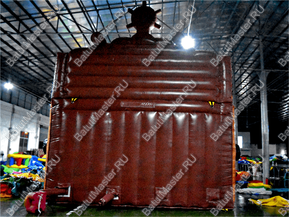 Надувной корабль "Весёлый Роджер Brown"