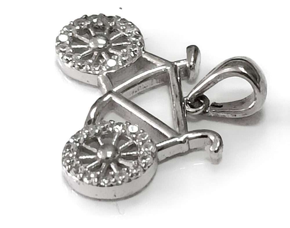 Ювелирная подвеска Эстерелла из серебра