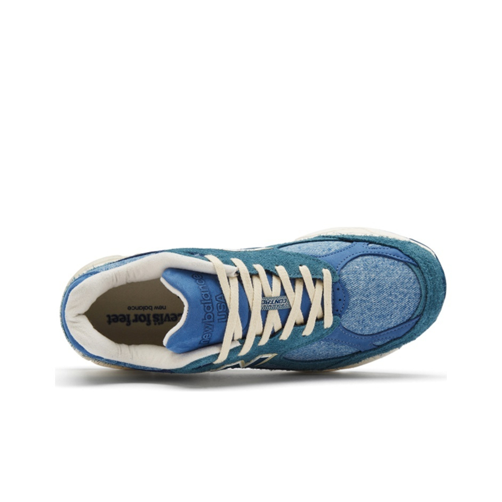 New Balance 990v3 MiUSA Levi's Denim