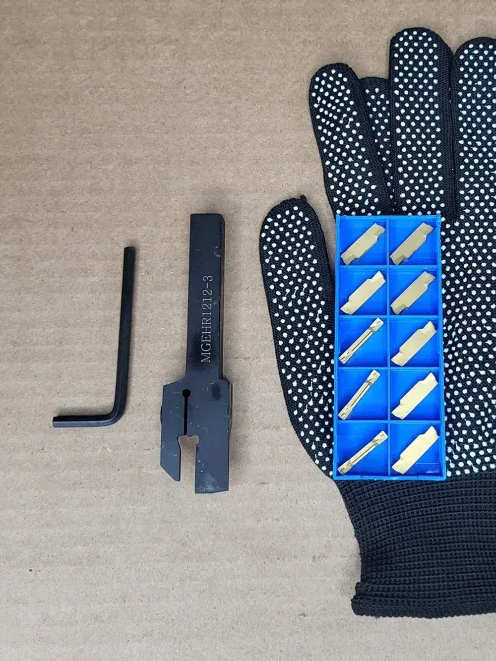 Резец отрезной MGEHR1212-3 / Отрезной резец по металлу