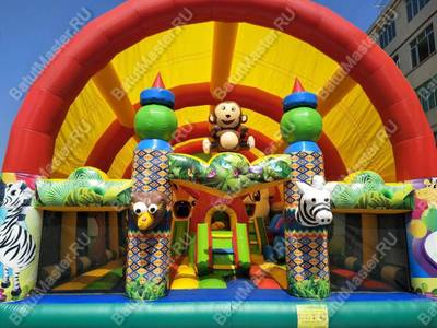 Надувной батут "Зверята с крышей" 11*7*6 м