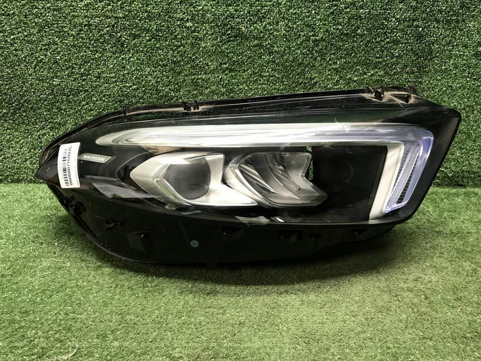 Фара правая Mercedes A W177 (2018-2022) LED